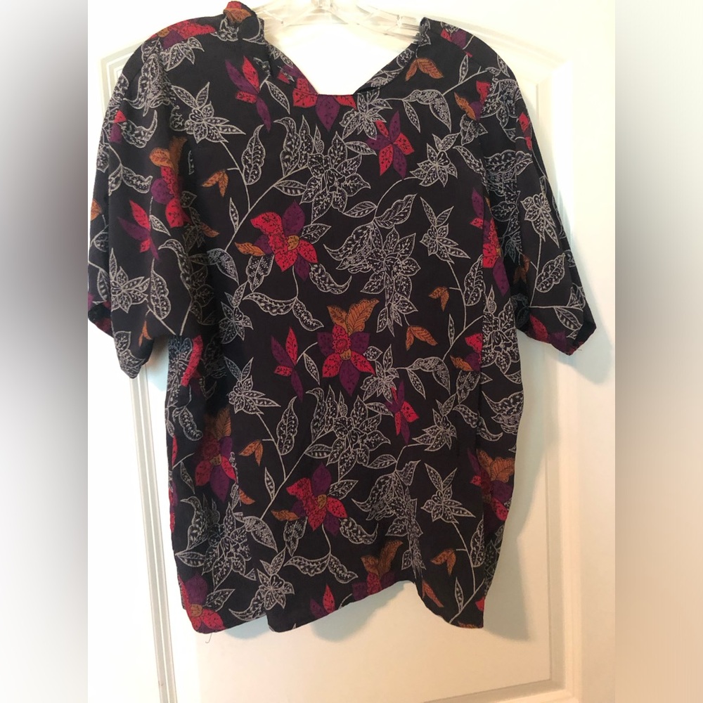 Black Top With Read Leaf Pattern - image 1